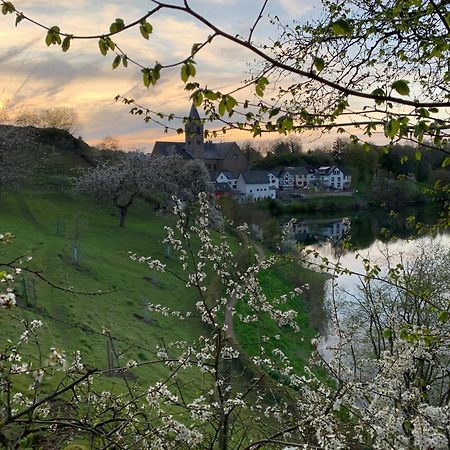 Ferienwohnungen Eifelstuben Mit Charme - Am See, Nahe Burg 乌尔门 外观 照片